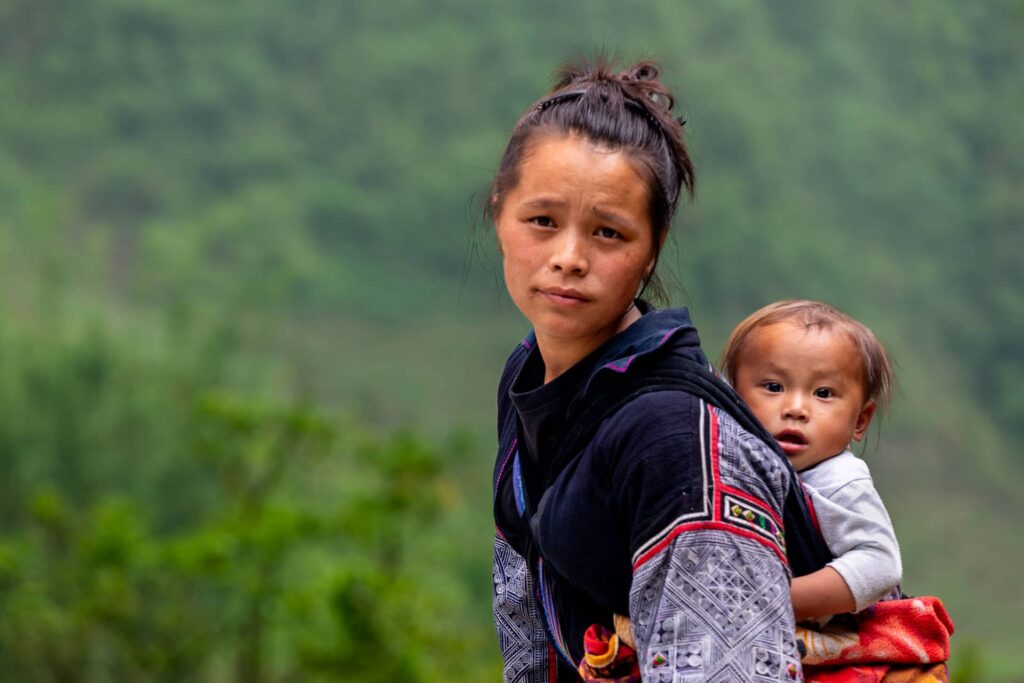 Etnia Hmong, Sapa